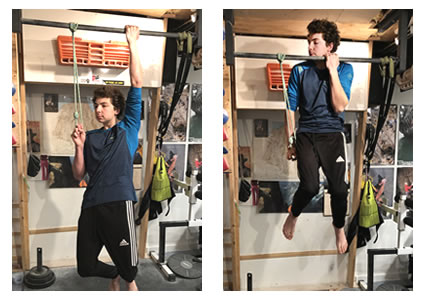 uneven grip pull-up