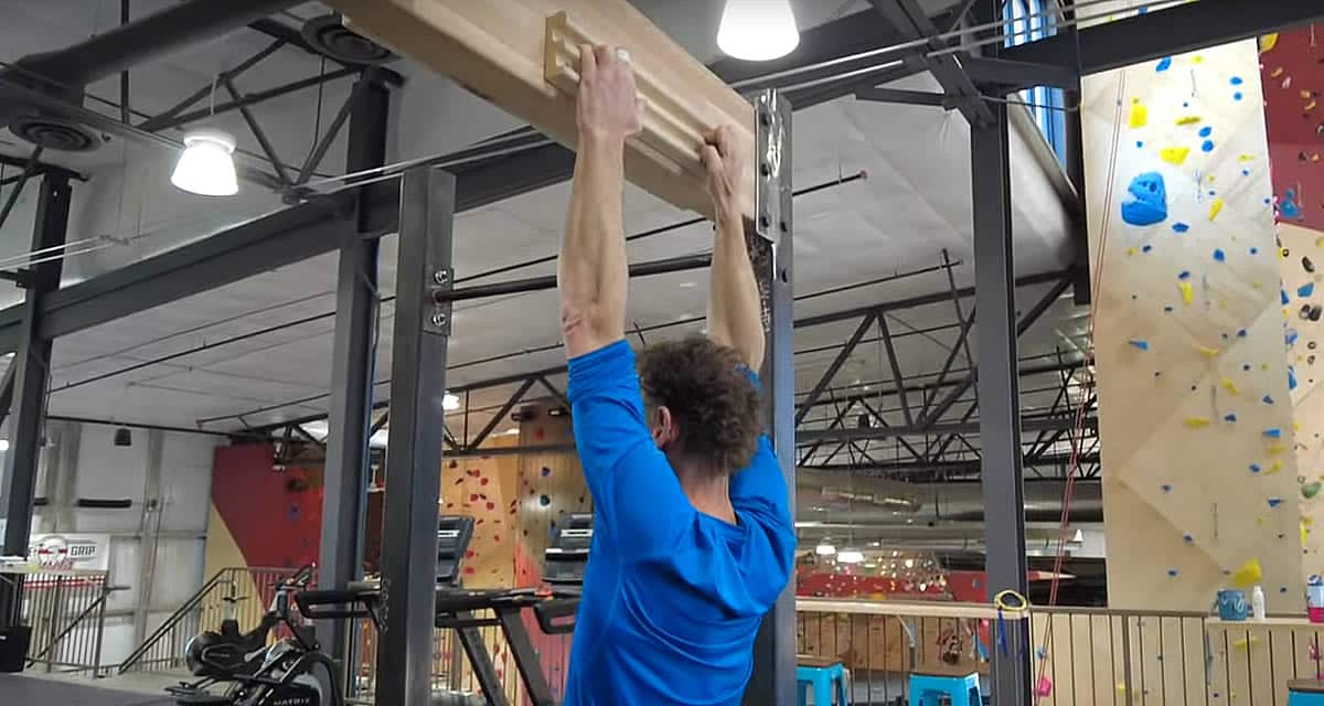 Video: Intro to Hangboard Training for Finger Strength and Endurance