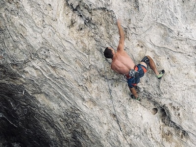 How Jonathan Siegrist Trains to Crush 5.15 Climbs!