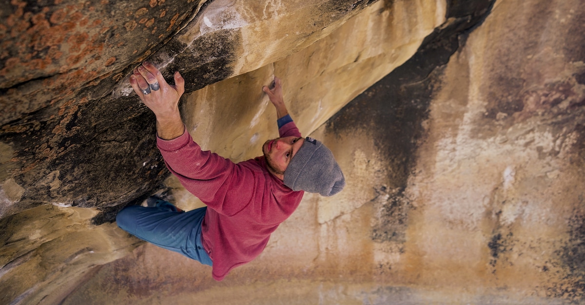 15 Bouldering Tips from Climbing Pros
