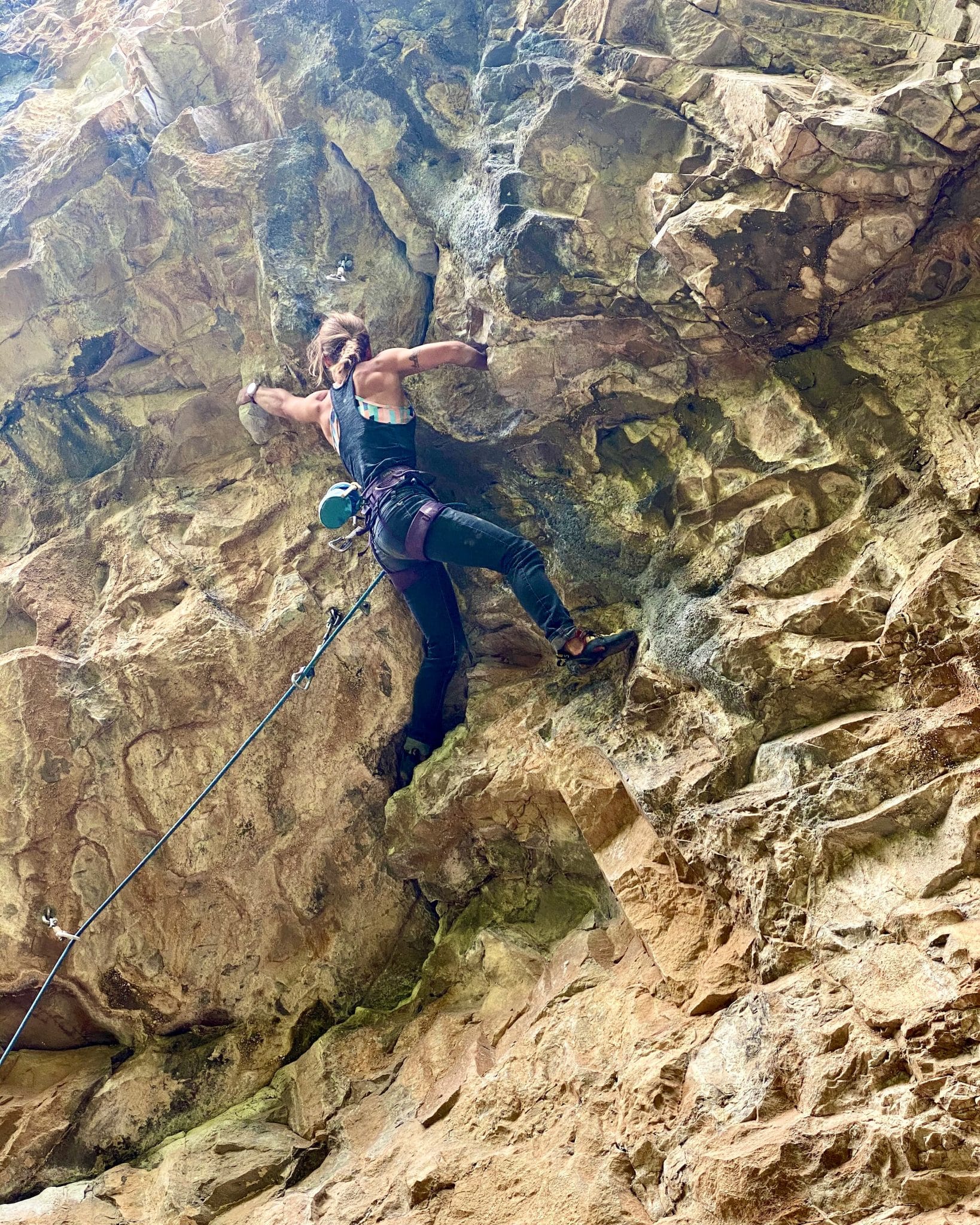 Shorty Beta Hacks for Short Climbers to Maximize Their Reach